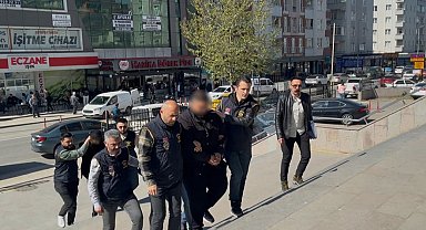 Yaşlı kadınları milyonluk vurgunla dolandırmışlar