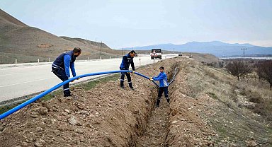 Yazıhan Boyaca ve Cendere'ye 2 bin 700 metre içme suyu hattı