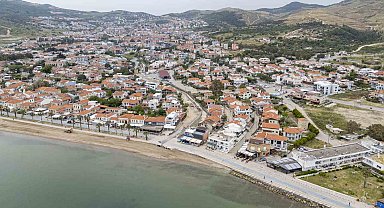 Yeni Foça'da tarihi dere yatağı güçlendiriliyor