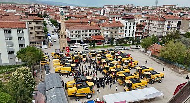 Yerköy'de biçerdöverler festival havasında uğurlandı