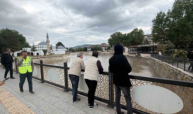 Yeşilırmak 2 günde 15 santimetre yükseldi