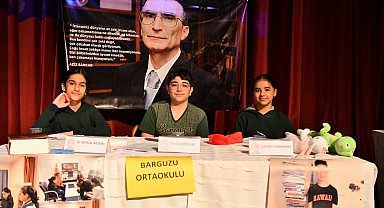 Yeşilyurt'ta öğrenciler "başarının sırrını" münazara ile tartıştı