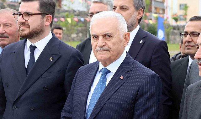 Yıldırım: "Türkistan bölgesindeki bazı ülkelerin Kiril alfabesini kullanması işimizi zorlaştırıyor"