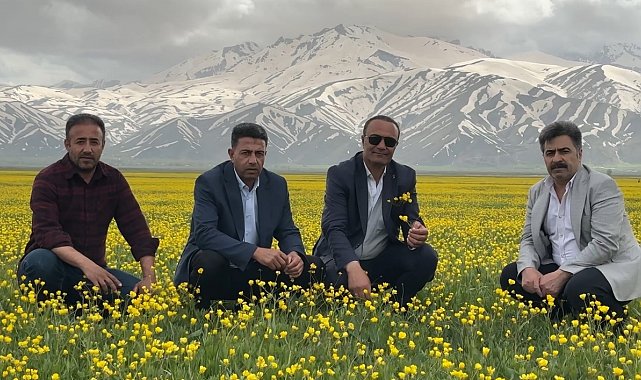 Yüksekova'da iki mevsim bir arada yaşanıyor