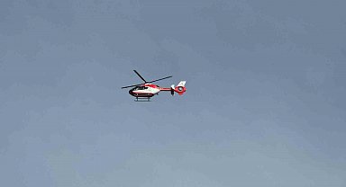 Yüksekova'dan Diyarbakır'a helikopterle hasta sevki