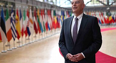 Yunan Bakan Dendias: "Türkiye son yıllarda önemli bir üretim kapasitesi geliştirmeyi başardı"