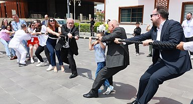 Yunusemre'de 19 Mayıs şöleni renkli görüntülere sahne oldu