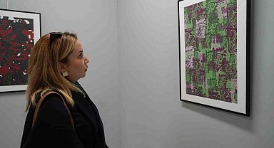 Yüzlerce yıllık 'taş baskı' motifleri modern sanatla buluştu, eserler hayran bıraktı