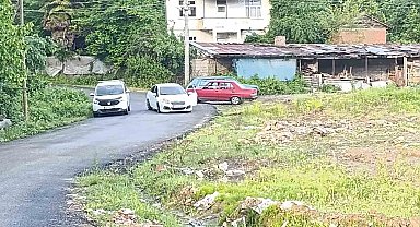 Zonguldak'ta dere sularının yükselmesi nedeniyle üç köydeki köprüler ulaşıma kapatıldı