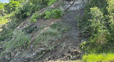 Zonguldak'ta şehirlerarası terminalde heyelan