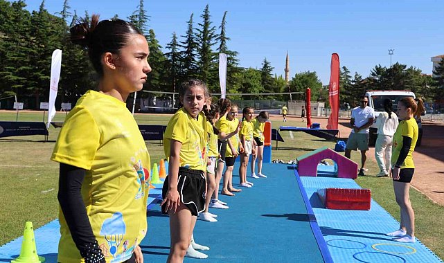 2 kişiyle başlayan jimnastik serüveni 250 sporcuya ulaştı