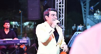 28. Yeşilyurt Kültür, Spor ve Kiraz Festivali'nde türkü dolu gece