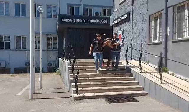 33 yıl hapis cezasıyla aranıyordu, polisten kurtulmak için kayısı topluyormuş gibi yaptı