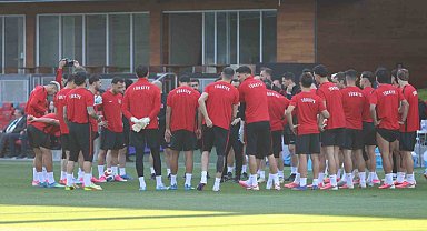 A Milli Futbol Takımı, Paraguay maçı hazırlıklarını tamamladı