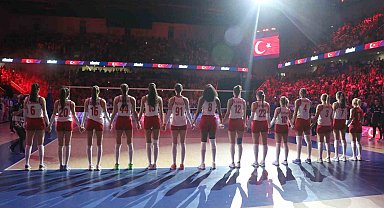 A Milli Kadın Voleybol Takımı, Belçika'yı 3-0 mağlup etti