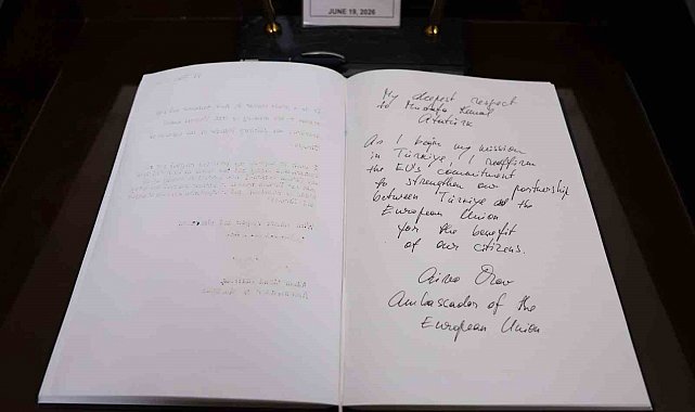 AB Büyükelçisi Orav, Anıtkabir'i ziyaret etti