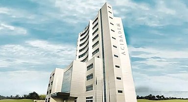 Acıbadem Hastanesi'nden usta sanatçı Kadir İnanır'ın vefatıyla ilgili açıklama