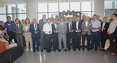 Acıpayam'da halk eğitim kursiyerleri yıl boyunca ürettiklerini sergiledi