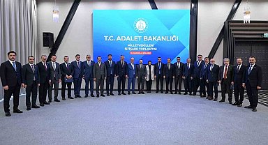 Adalet Bakanı Gürlek, İç Anadolu Bölgesi Milletvekilleriyle bir araya geldi
