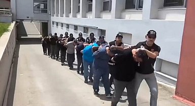 Adana'da şafak operasyonu: Özel harekat kapıları koçbaşıyla kırdı, 58 tutuklama