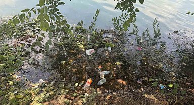 Adana'da Seyhan Nehri ve çevresindeki kirliliğe vatandaştan tepki