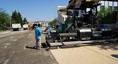 Adıyaman'da altyapısı tamamlanan yollar asfaltla buluşuyor