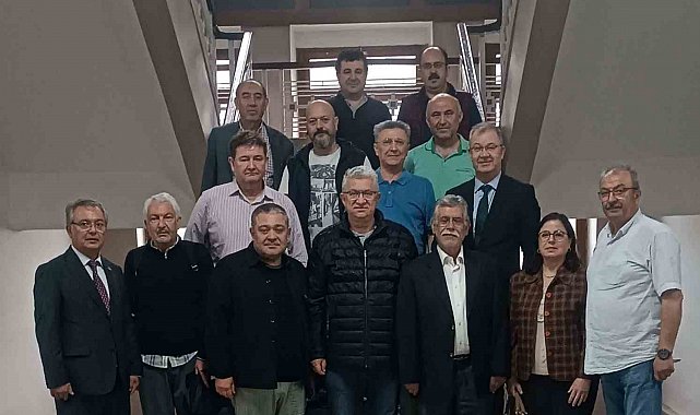 Afyon Lisesi Mezunları Derneği ilk kongresini yaptı
