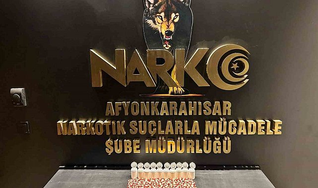 Afyonkarahisar'da uyuşturucu emdirilmiş peçete ve 508 adet sentetik ecza maddesi ele geçirildi