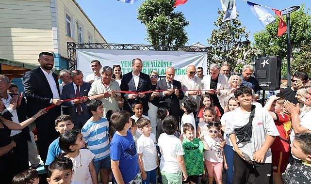 Ahmet Taner Kışlalı Parkı yenilenen yüzüyle hizmete açıldı