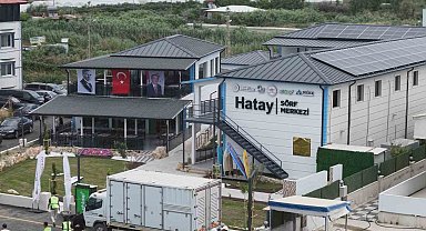 Akdeniz'in hırçın dalgaları geleceğin sörfçülerini yetiştirecek