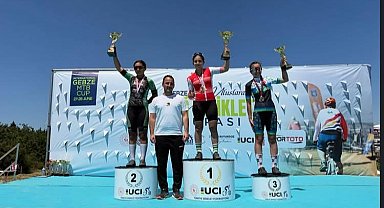 Akhisarlı pedallar Kocaeli'de 6 madalya ve 2 şampiyonluk kazandı