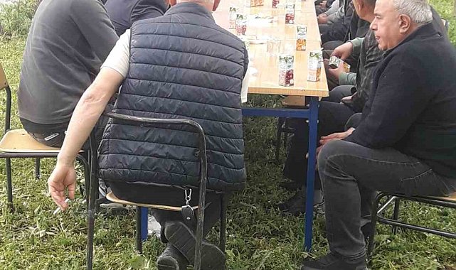 Akyaka'da "Vatandaş Soruyor, Başkan Cevaplıyor" buluşması yoğun ilgi gördü