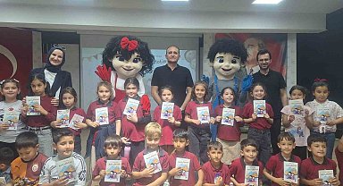 Altıntaş'ta Yazar Kudret Armağan öğrencilerle buluştu