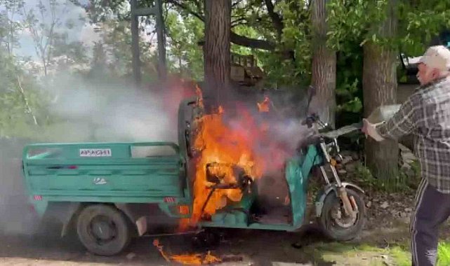 Amasya'da elektrikli motosiklet alev alev yandı
