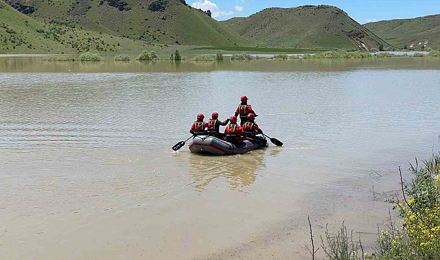 Aras Nehri'nde kaybolan genç çoban için seferberlik: 4'üncü günde de iz yok