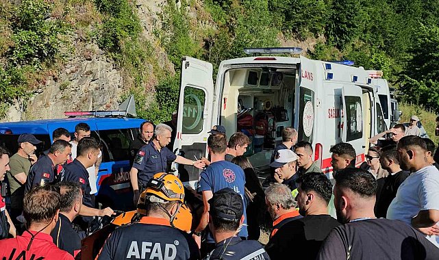 Arkadaşlarıyla şelaleye giren gencin cansız bedenine ulaşıldı