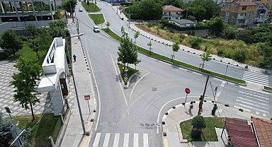 Arnavutköy'de tehlikeli kavşak vatandaşları isyan ettirdi