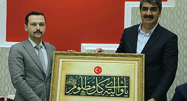 Aşkale Kaymakamı Emre Oğuztürk'e duygu dolu veda