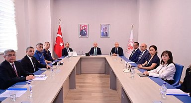 Aydın Valisi Varol, Çine'deki toplantıda projeleri değerlendirdi
