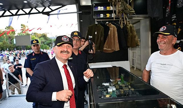 Aydın Valisi Varol, Jandarmanın etkinliğine katıldı
