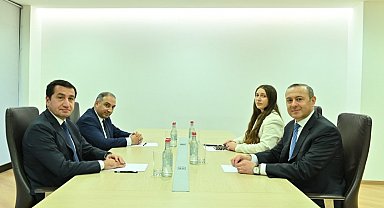 Azerbaycan Cumhurbaşkanı Yardımcısı Hacıyev, Ermenistan Güvenlik Konseyi Sekreteri Grigoryan görüştü