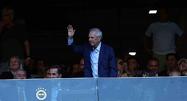 Aziz Yıldırım, Fenerbahçe'de 13. kez başkanlığa seçildi