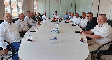 Bafra'da ziraat odası başkanlarından buğday ve arpa fiyatı açıklaması