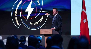 Bakan Bayraktar: "Enerji dönüşümü için 2035 yılına kadar 200 milyar dolarlık bir yatırım hedefimiz var"