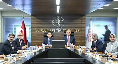 Bakan Ersoy: "Sivas'ın turizm potansiyelini daha da ileri taşıyacak yol haritasını değerlendirdik"