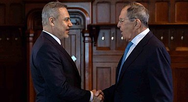 Bakan Fidan, Lavrov ile baş başa görüştü