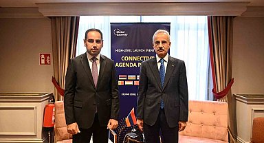 Bakan Uraloğlu, Ermeni mevkidaşı Khudatyan ile görüştü