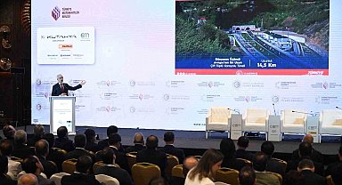 Bakan Uraloğlu: "2053 vizyonumuz doğrultusunda Türkiye'yi dünyanın en güçlü dijital altyapı merkezlerinden biri haline getirmiş olacağız"
