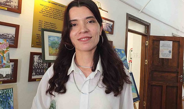 Balıkesir Burhaniye'de kadınların yıl boyu yaptığı resimler görücüye çıktı
