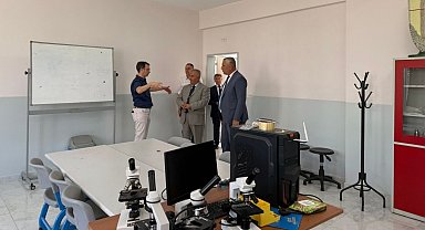 Balıkesir Milli Eğitim Müdürü Kal, Burhaniye'de okulları ziyaret etti